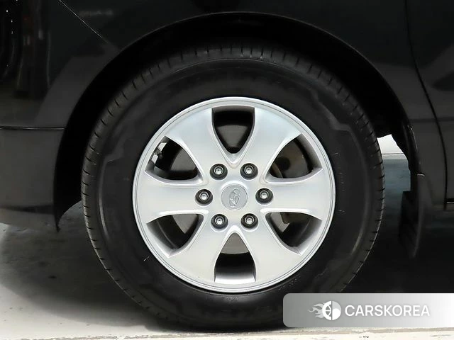 Hyundai The New Grand Starex id 3873302 из Кореи 10