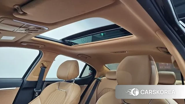 Genesis The New G70 id 3361860 из Кореи 10