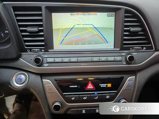 Hyundai Avante AD id 3371210 из Кореи 10