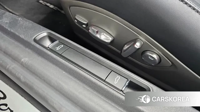 Porsche 718 Boxster id 3431665 из Кореи 10