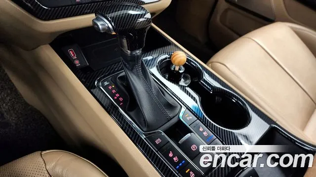 Kia The New Carnival id 2541628 из Кореи 10