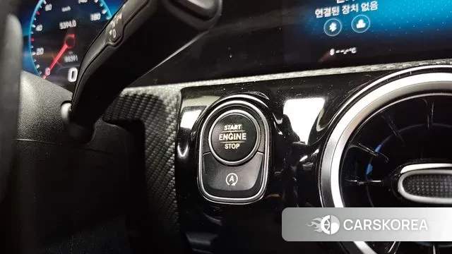 Mercedes-Benz A-Class W177 id 3592962 из Кореи 10