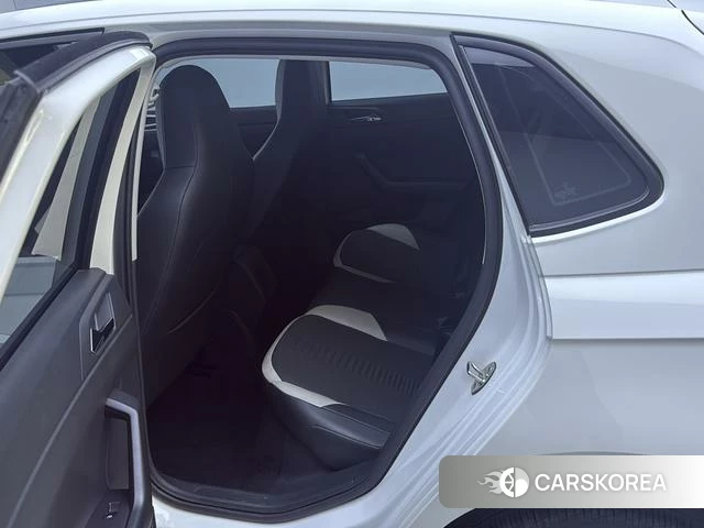 Volkswagen Polo id 4278531 из Китая 10