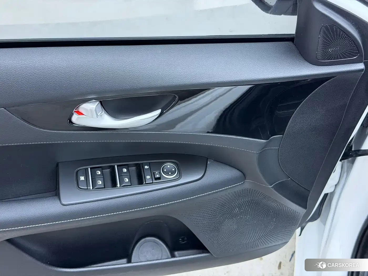 Kia K3 id 4600442 из Китая 10