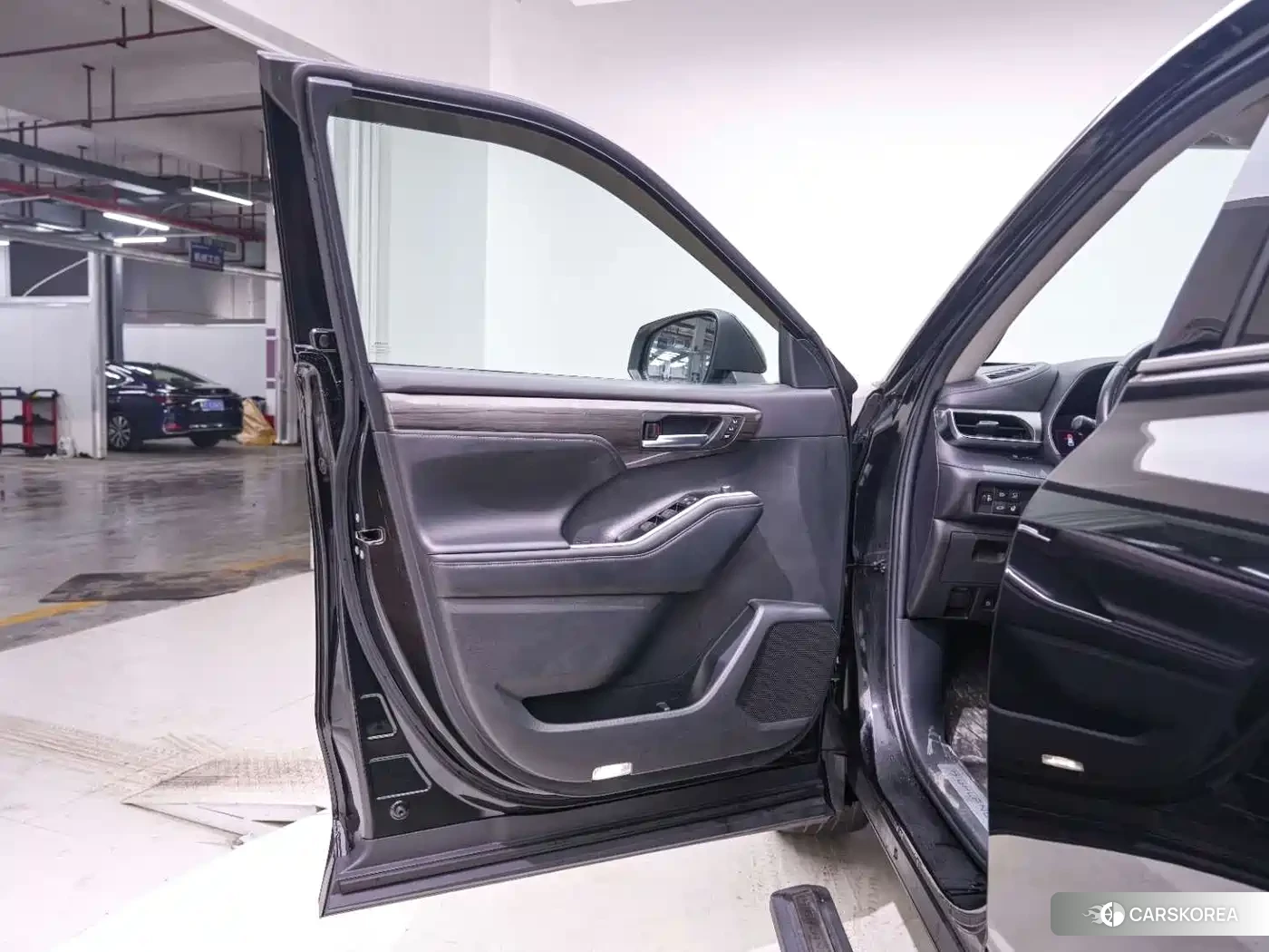Toyota Highlander id 4589365 из Китая 10