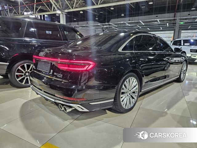 Audi A8 id 4271819 из Китая 10