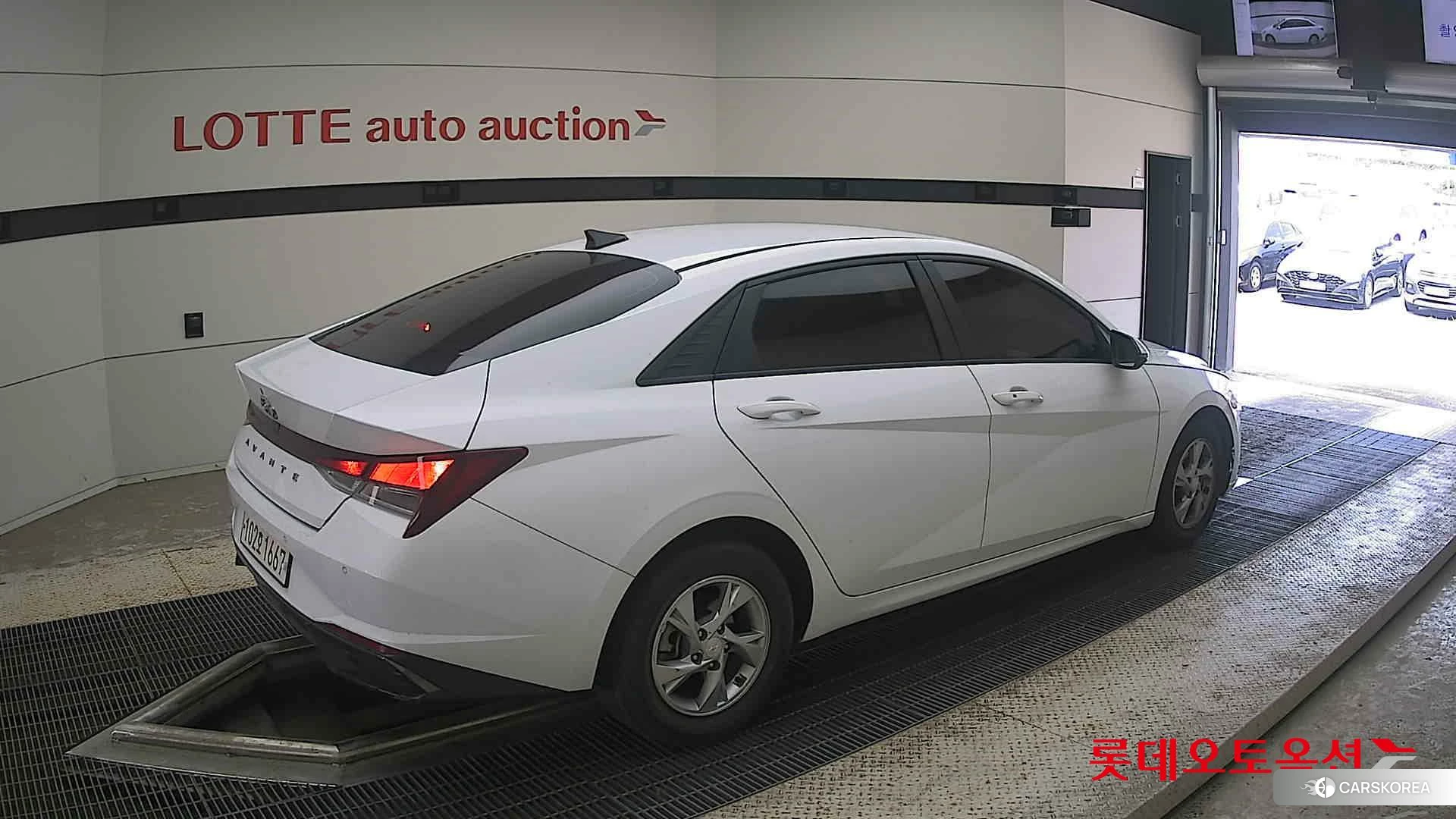 Hyundai Avante id 4504378 из Кореи 10