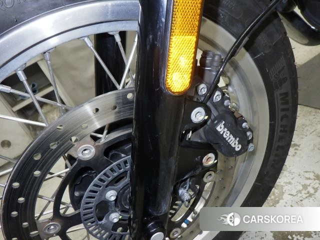 MOTO GUZZI V7 SPECIAL id 3939595 из Японии 10