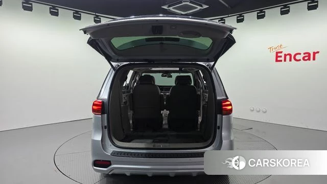 Kia The New Carnival id 4770623 из Кореи 10