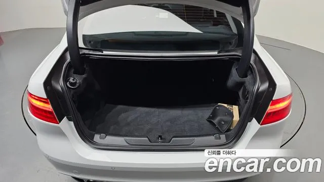 Jaguar XE id 2764720 из Кореи 10