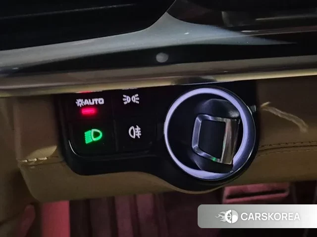 Porsche Panamera (971) id 3546912 из Кореи 10