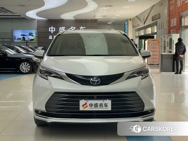 Toyota Saina id 4348795 из Китая 10