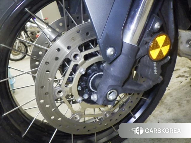 Honda X-ADV 750 id 3949945 из Японии 10