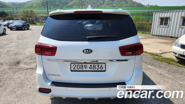 Kia The New Carnival id 2715717 из Кореи 10