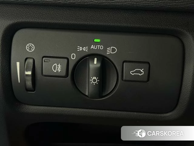 Volvo V40 id 4239002 из Китая 10