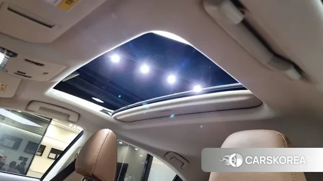 Lexus New ES300h id 3363328 из Кореи 10