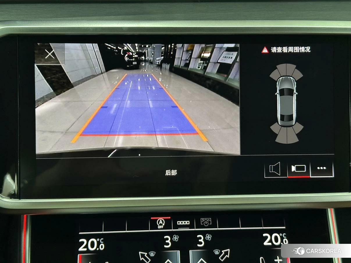 Audi A7L id 4454671 из Китая 10