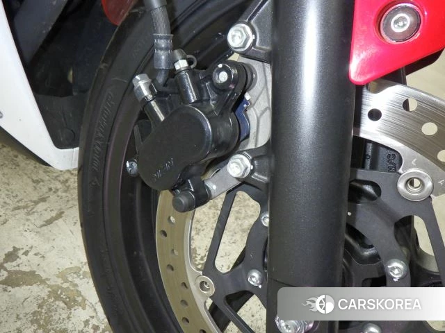 Honda CBR250R id 4184325 из Японии 10