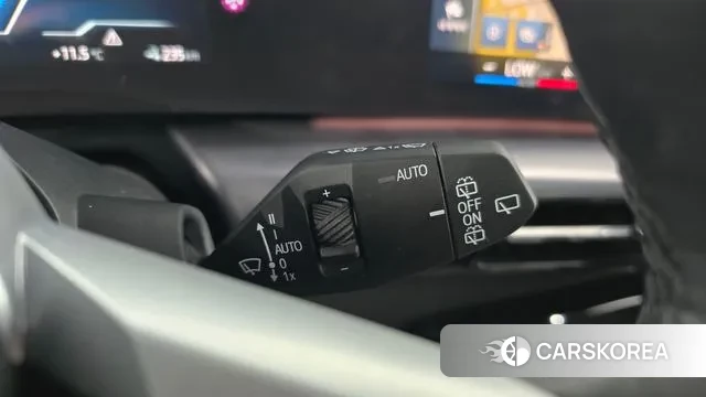 BMW iX1 (U11) id 3426662 из Кореи 10