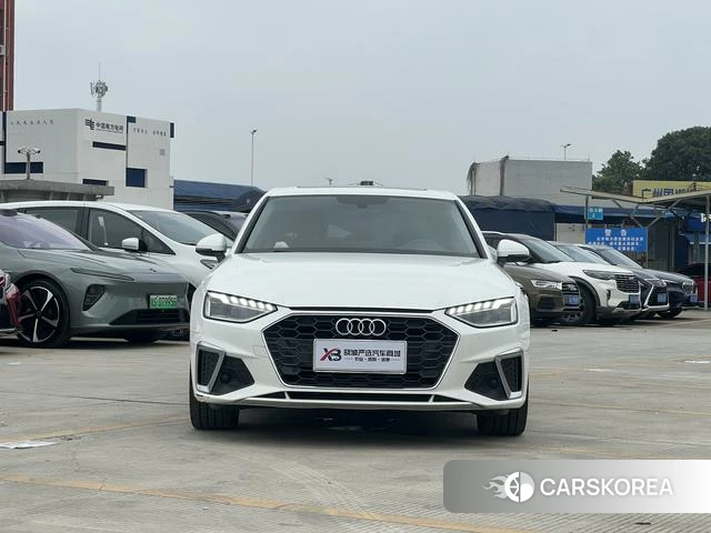 Audi A4L id 4314844 из Китая 10