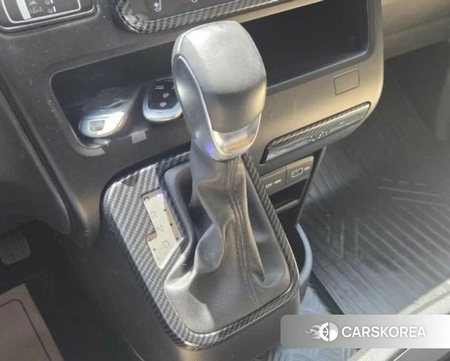 Hyundai Staria id 4768250 из Кореи 10