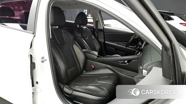 Hyundai Avante (CN7) id 3438437 из Кореи 10