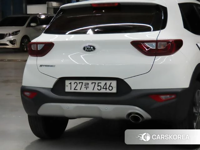 Kia Stonic id 4765329 из Кореи 10