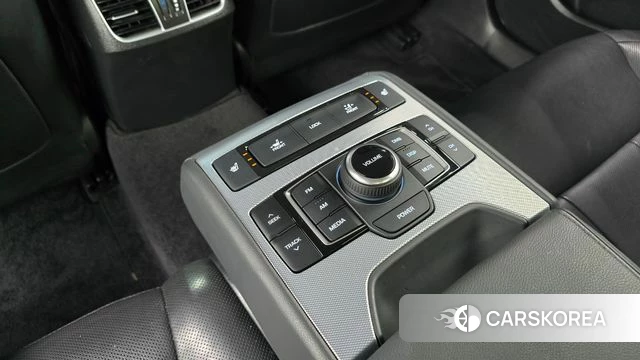 Genesis G80 id 4496725 из Кореи 10
