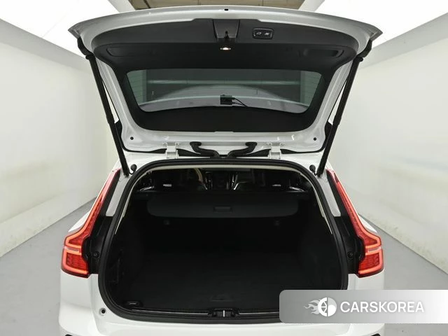 Volvo V60 Cross-Country 2nd Generation id 4754902 из Кореи 10
