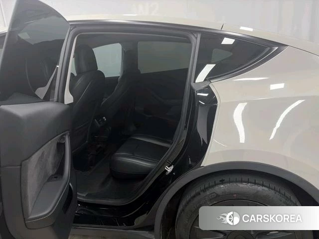 Tesla Model Y id 4215233 из Китая 10