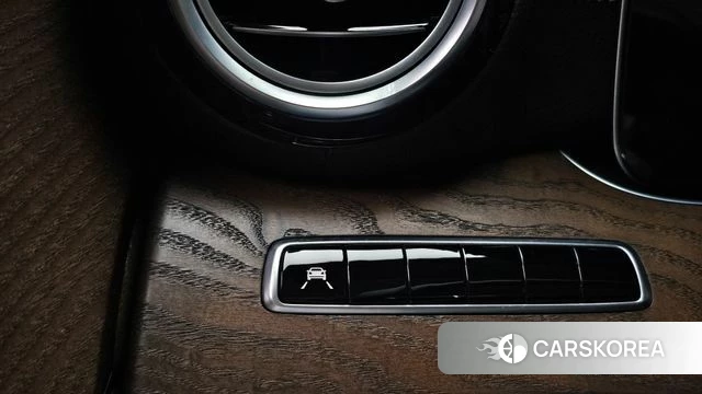 Mercedes-Benz E-Class W213 id 3966096 из Кореи 10