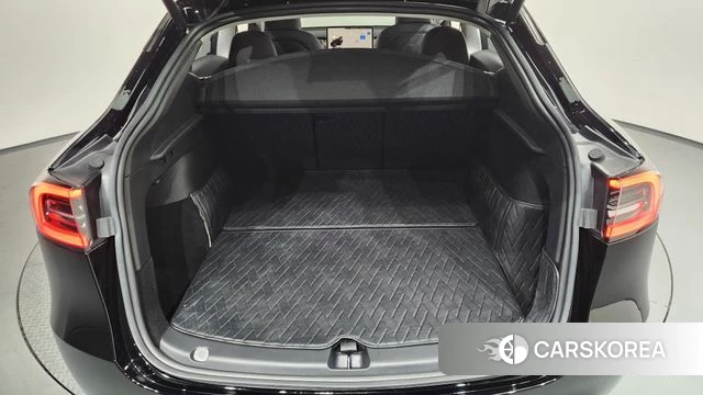 Tesla Model Y id 4201329 из Кореи 10