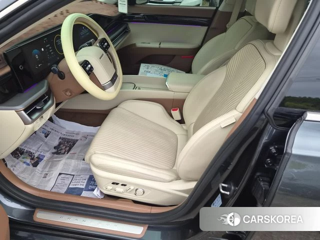 Hyundai Grandeur (GN7) id 4915714 из Кореи 10