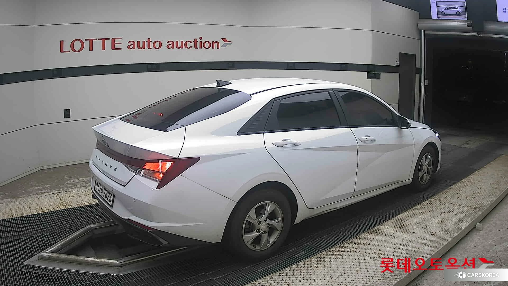 Hyundai Avante id 4674085 из Кореи 10