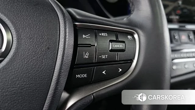 Lexus ES300h 7th generation id 3644712 из Кореи 10