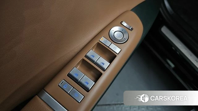 Hyundai Grandeur (GN7) id 4487635 из Кореи 10