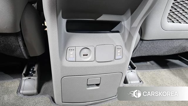 Kia The New Carnival id 4594660 из Кореи 10