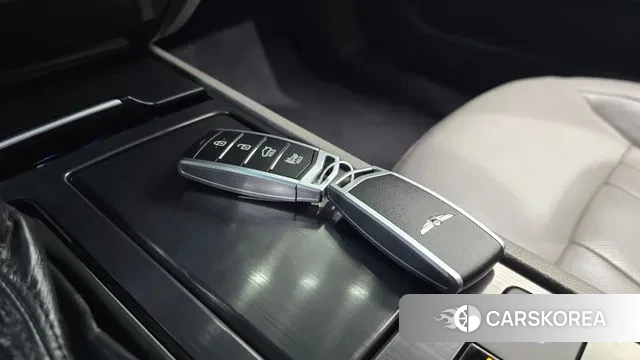 Genesis G80 id 3494631 из Кореи 10