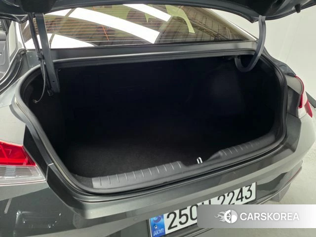 Hyundai Avante (CN7) id 3865912 из Кореи 10