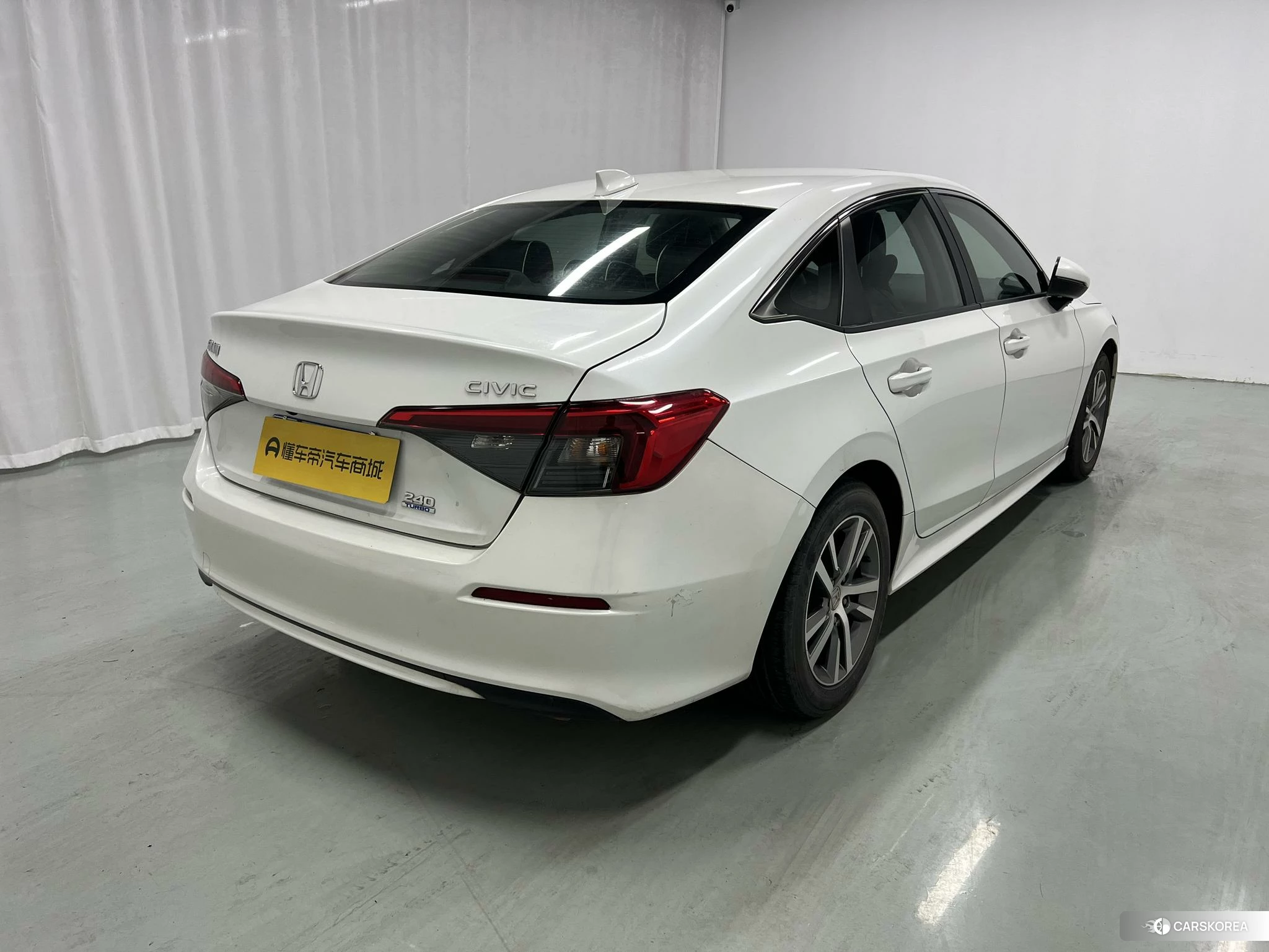 Honda Civic id 4419278 из Китая 10