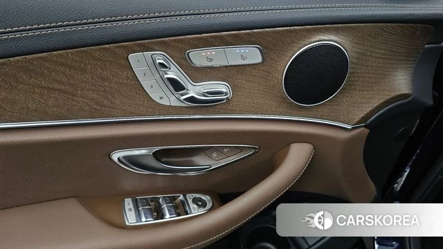 Mercedes-Benz E-Class W213 id 4780104 из Кореи 10