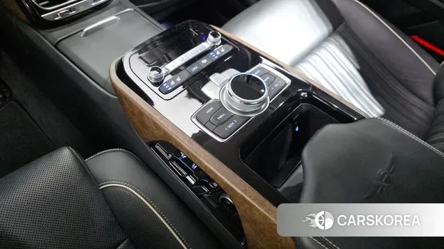 Genesis G90 id 3509930 из Кореи 10