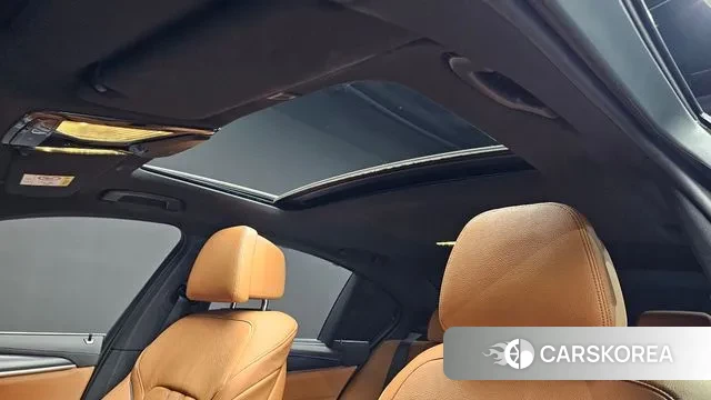 BMW 5 Series (G30) id 3415784 из Кореи 10