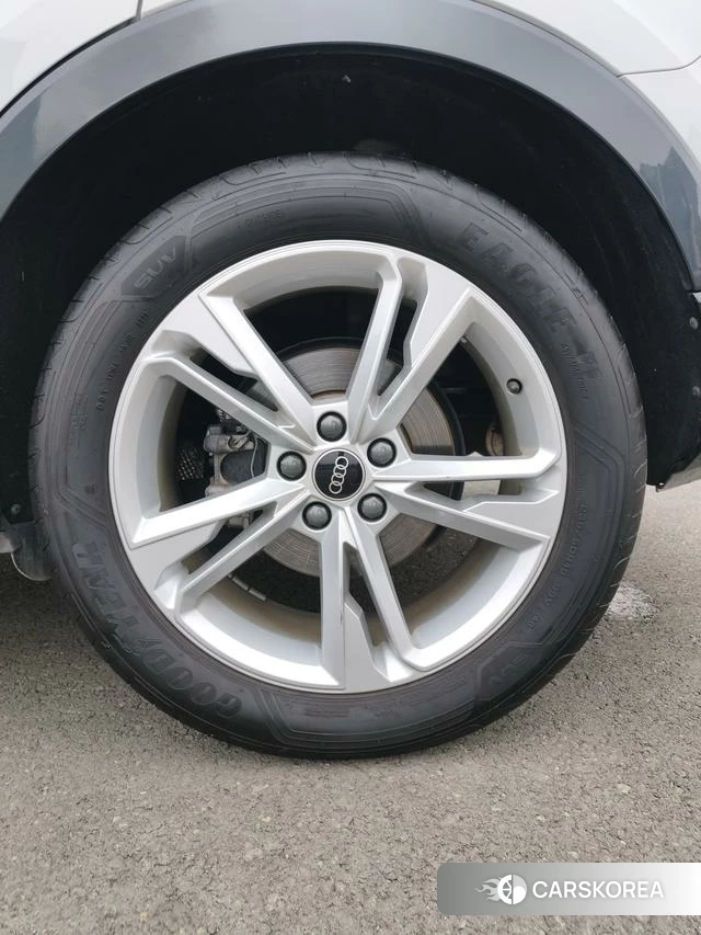 Audi Q3 id 4207714 из Китая 10