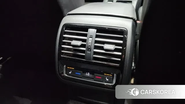 Volkswagen Passat GT (B8) id 3265245 из Кореи 10