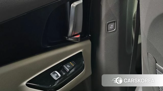 Kia Carnival 4th generation id 4284294 из Кореи 10