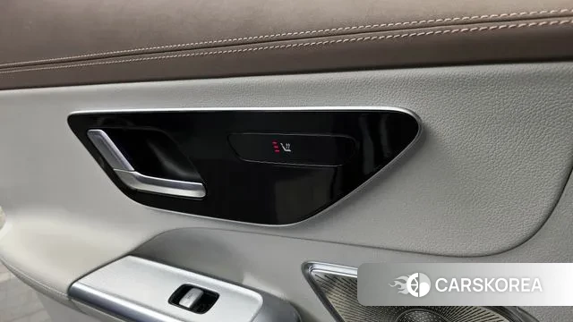 Mercedes-Benz EQE SUV X294 id 3725978 из Кореи 10