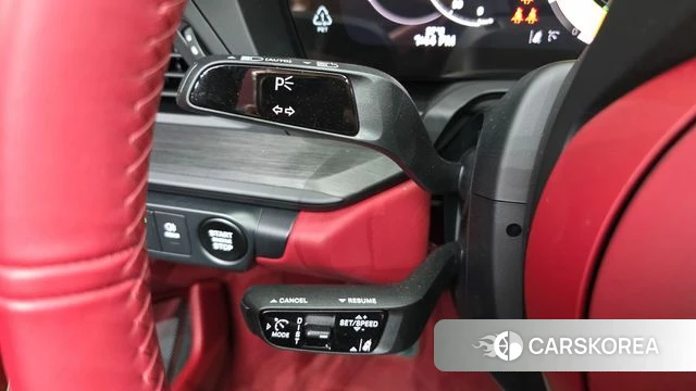 Porsche 911(992) id 4462356 из Кореи 10