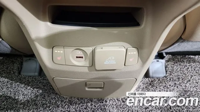 Kia All New Carnival id 2941619 из Кореи 10