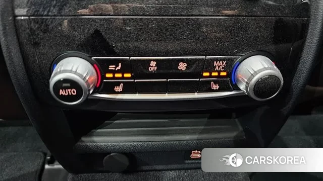 BMW 5 Series (G30) id 3291465 из Кореи 10